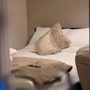 1 Bedroom - The Opal Apartment